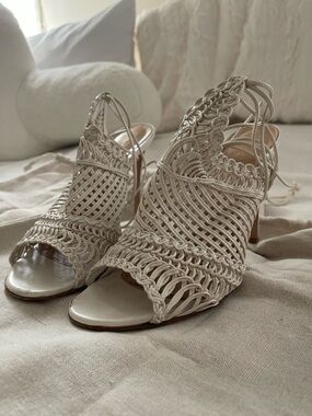 Gianvito Rossi Cream Macramé Lace-Up Peep-Toe Heels